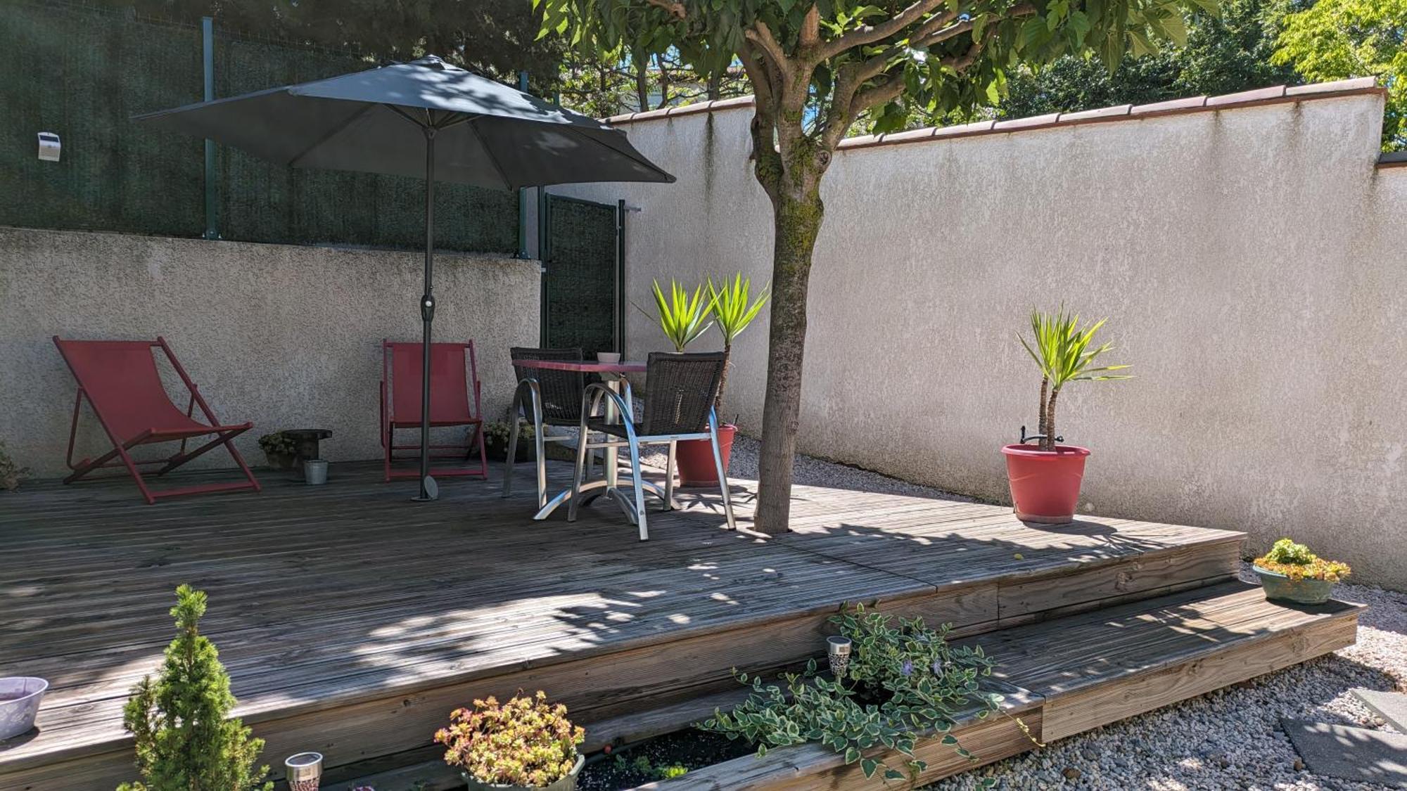 Petite Maison Independante. Beziers Exterior photo